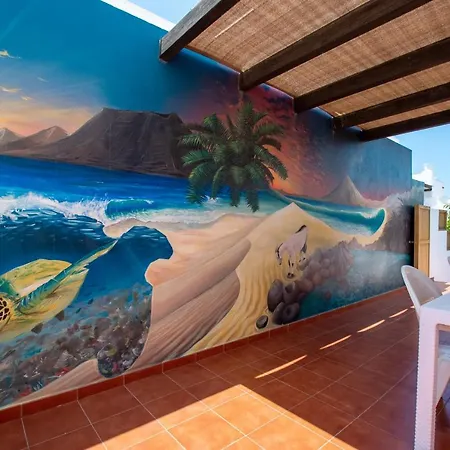Surf Riders Fuerteventura (adults Only) בית הארחה