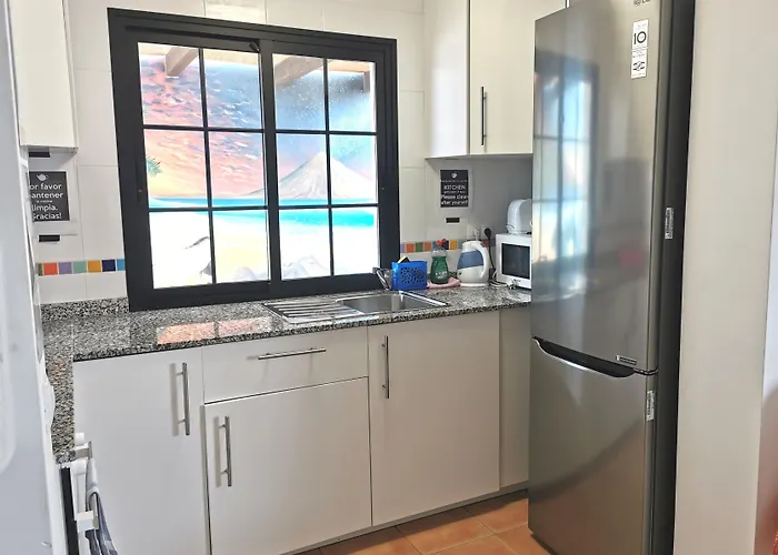 Surf Riders Fuerteventura (adults Only) 펜션 *